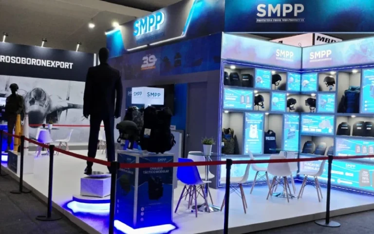 Stand publisistemas webp